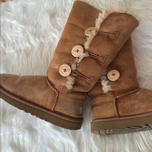 UGG Tan Winter Boots with Button Accents women size 7